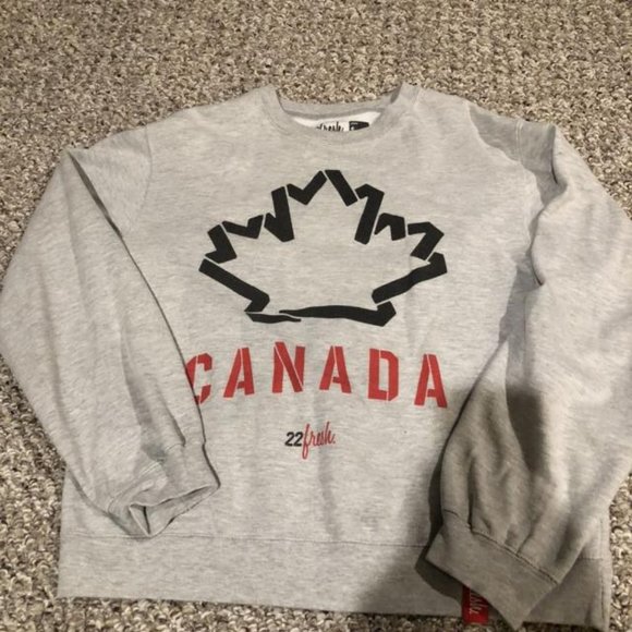 22 Fresh Sweatshirt - Picture 1 of 2